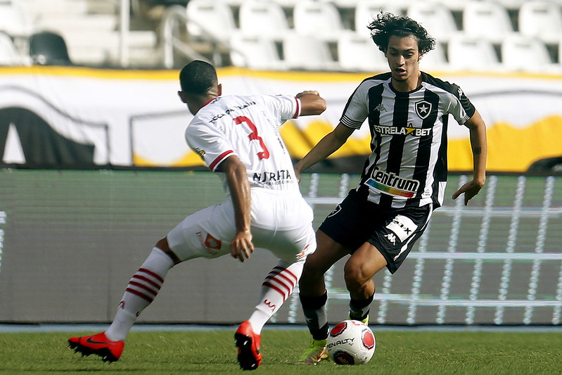 Botafogo vence o Bangu por 2 a 0 pelo Campeonato Carioca