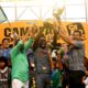 Fred ergue o troféu da Taça Guanabara no Fluminense