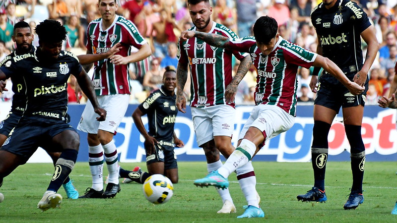 Fluminense e Santos fizeram a estreia pelo Campeonato Brasileiro e empataram em 0 a 0