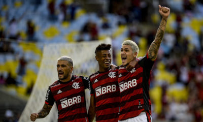 Pedro marcou o gol da vitória do Flamengo contra o Goiás