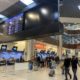 Aeroporto Santos Dumont tem manhã de sexta movimentada