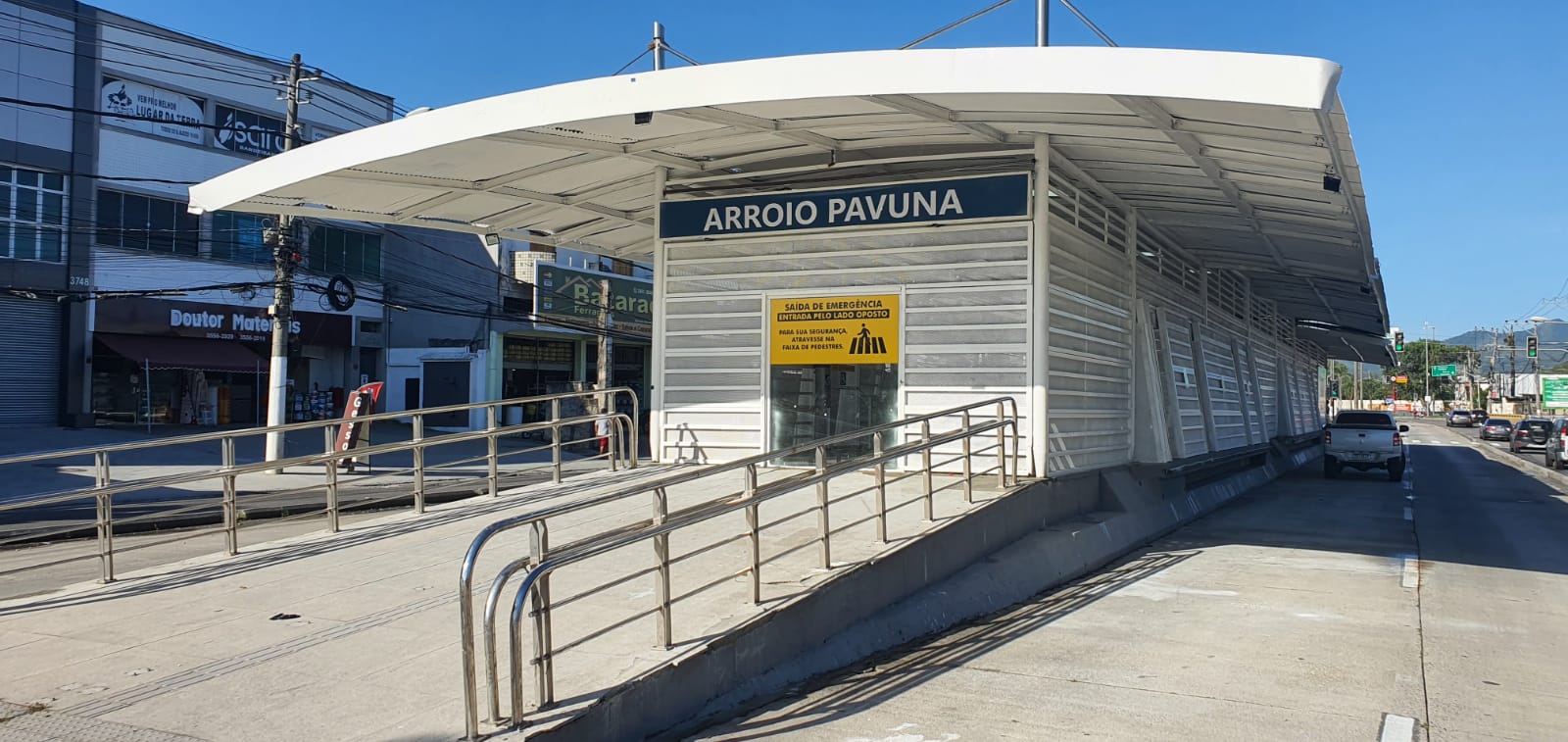 estação Arroio Pavuna, em Jacarepaguá