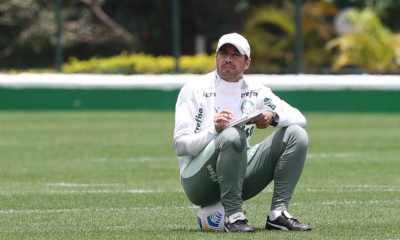Abel Ferreira deve renovar normalmente com o Palmeiras