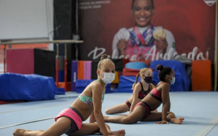 Ana Luísa, de 12 anos, treina no Flamengo