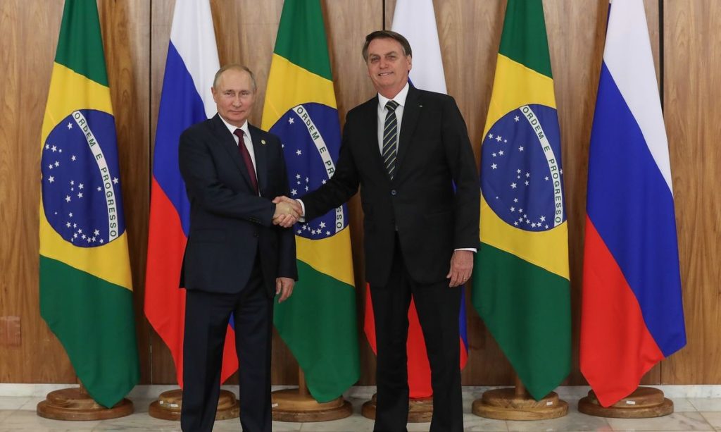 Imagem de Vladimir Putin e Jair Bolsonaro