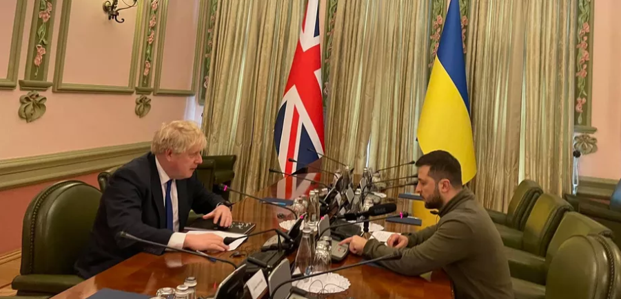 meiro-ministro britânico Boris Johnson em Kiev 