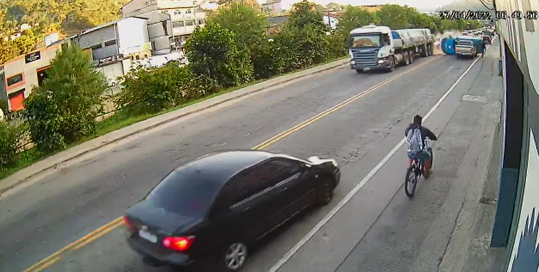 Policial morre e outro fica ferido em acidente de trânsito na Região Serrana