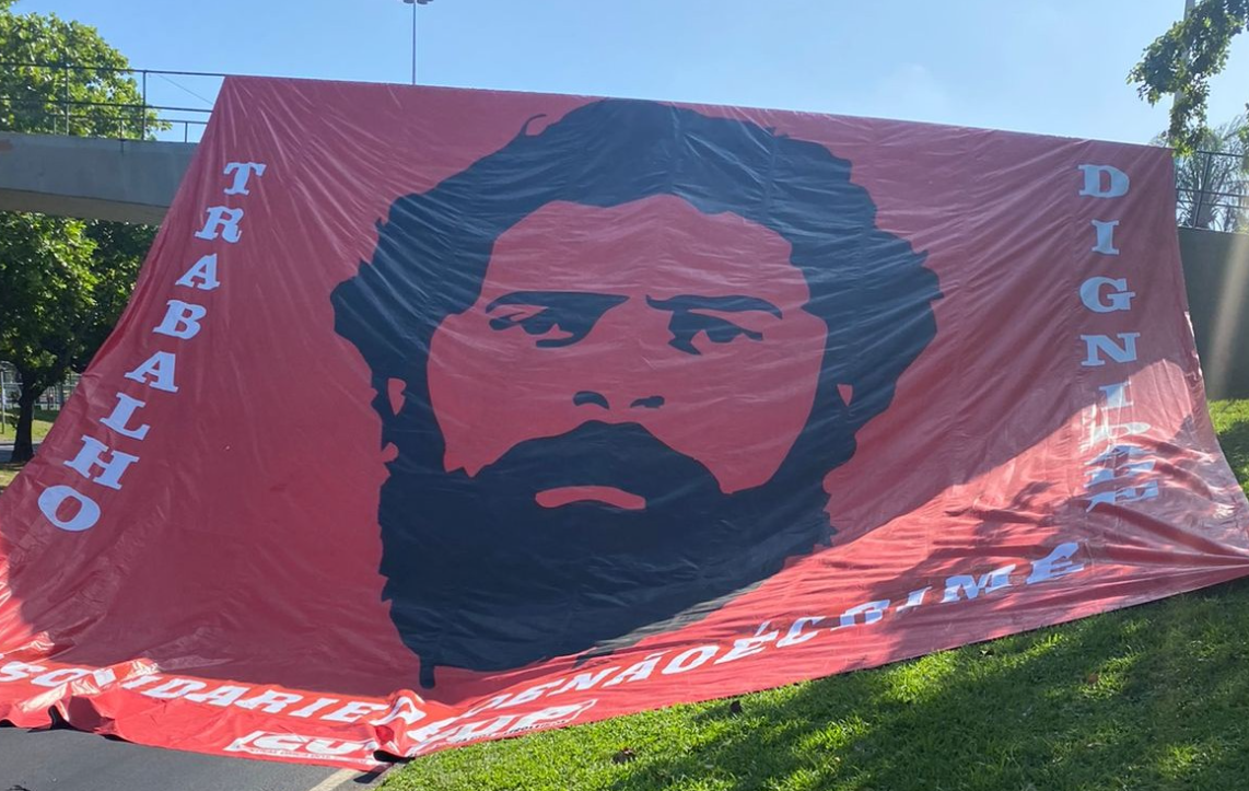 1º de Maio tem manifestação a favor de Lula no Aterro do Flamengo