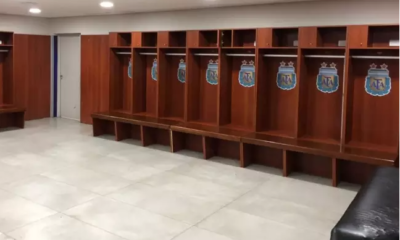 lamengo compartilhou foto do vestiário limpo no Estádio Mario Alberto Kempes (Foto: Reprodução / Twitter CRF)