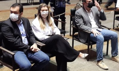 Imagem do governador Cláudio Castro na Catedral metropolitana