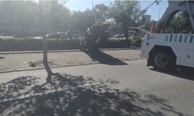 imagem de um carro sendo retirado do canal