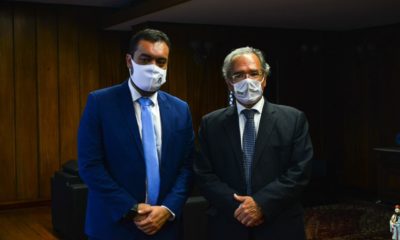Governador Cláudio Castro ao lado do ministro da Economia Paulo Guedes