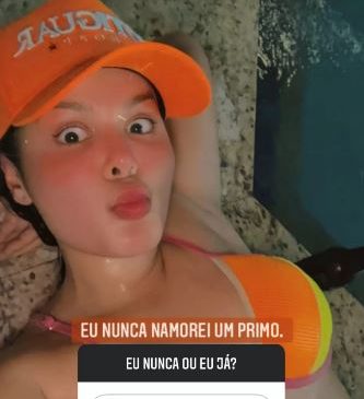 Maraisa posa no instagram brincando com fãs