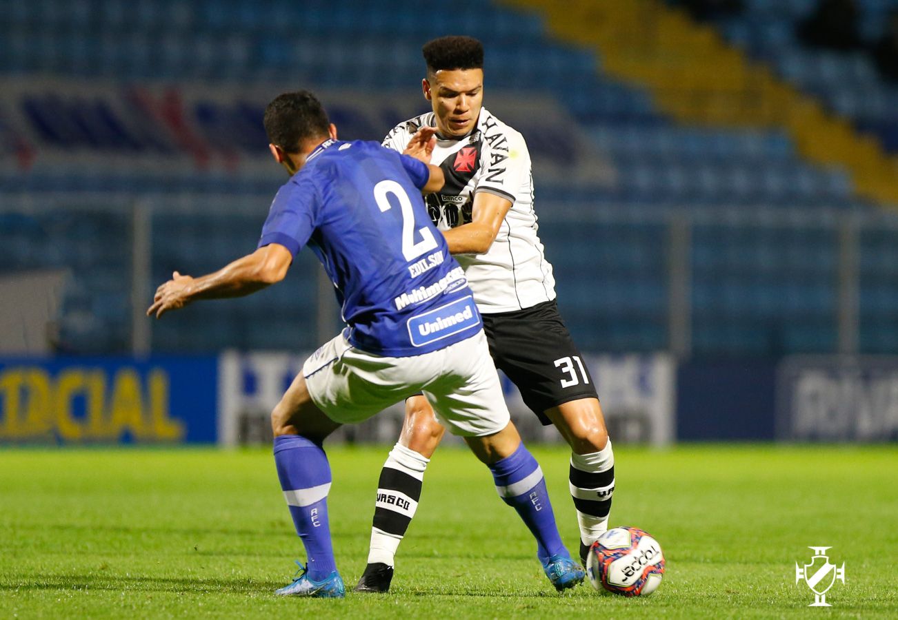 Marquinhos Gabriel vive péssima fase no Vasco