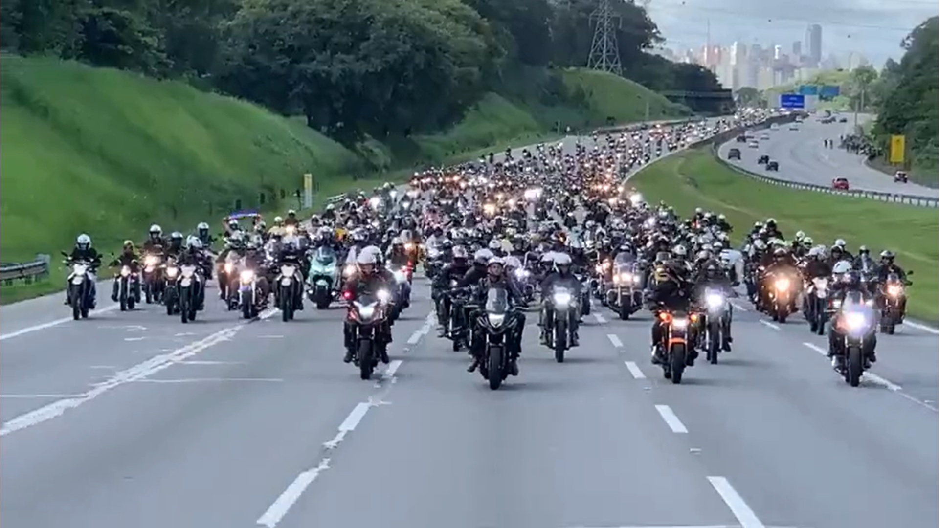 Imagem da motociata em São Paulo