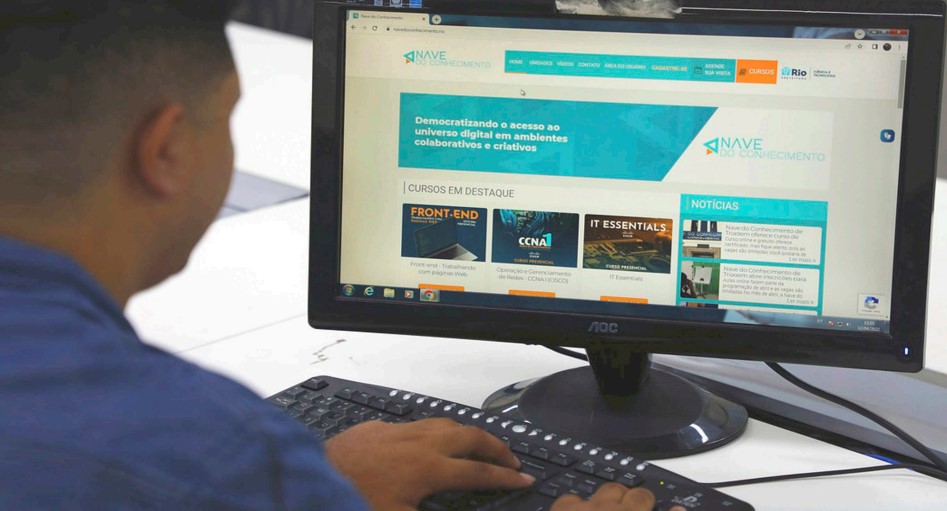 Nave do Conhecimento