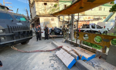 Operação de derrubada do memorial II