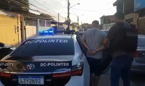 Polícia Civil prende um dos chefes da milícia da comunidade da Carobinha