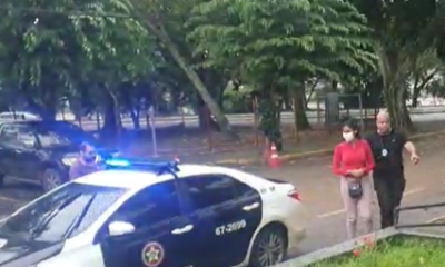 Polícia prende mulher que jogou óleo fervendo em namorado enquanto ele dormia