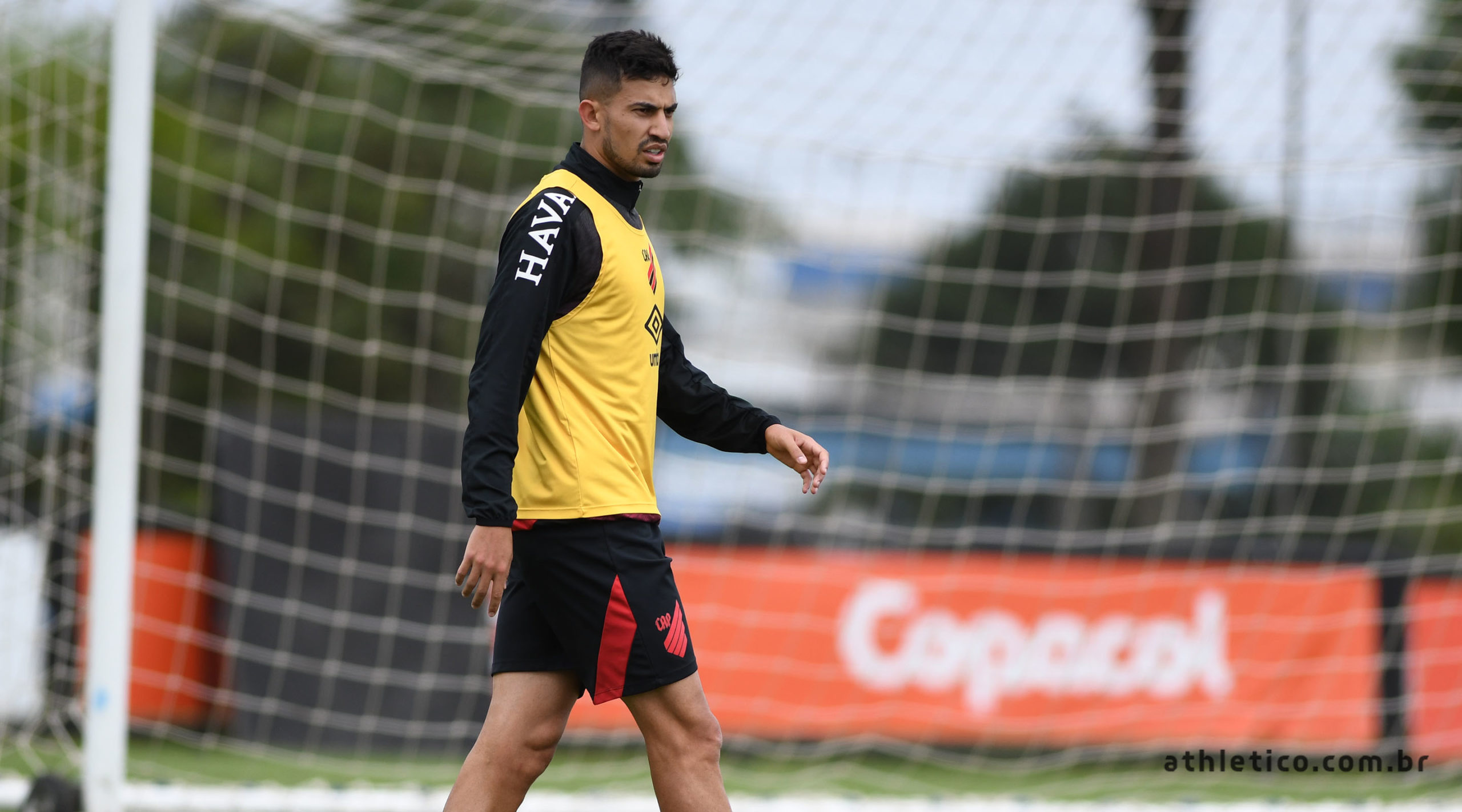 Pedro Henrique, zagueiro do Athletico-PR