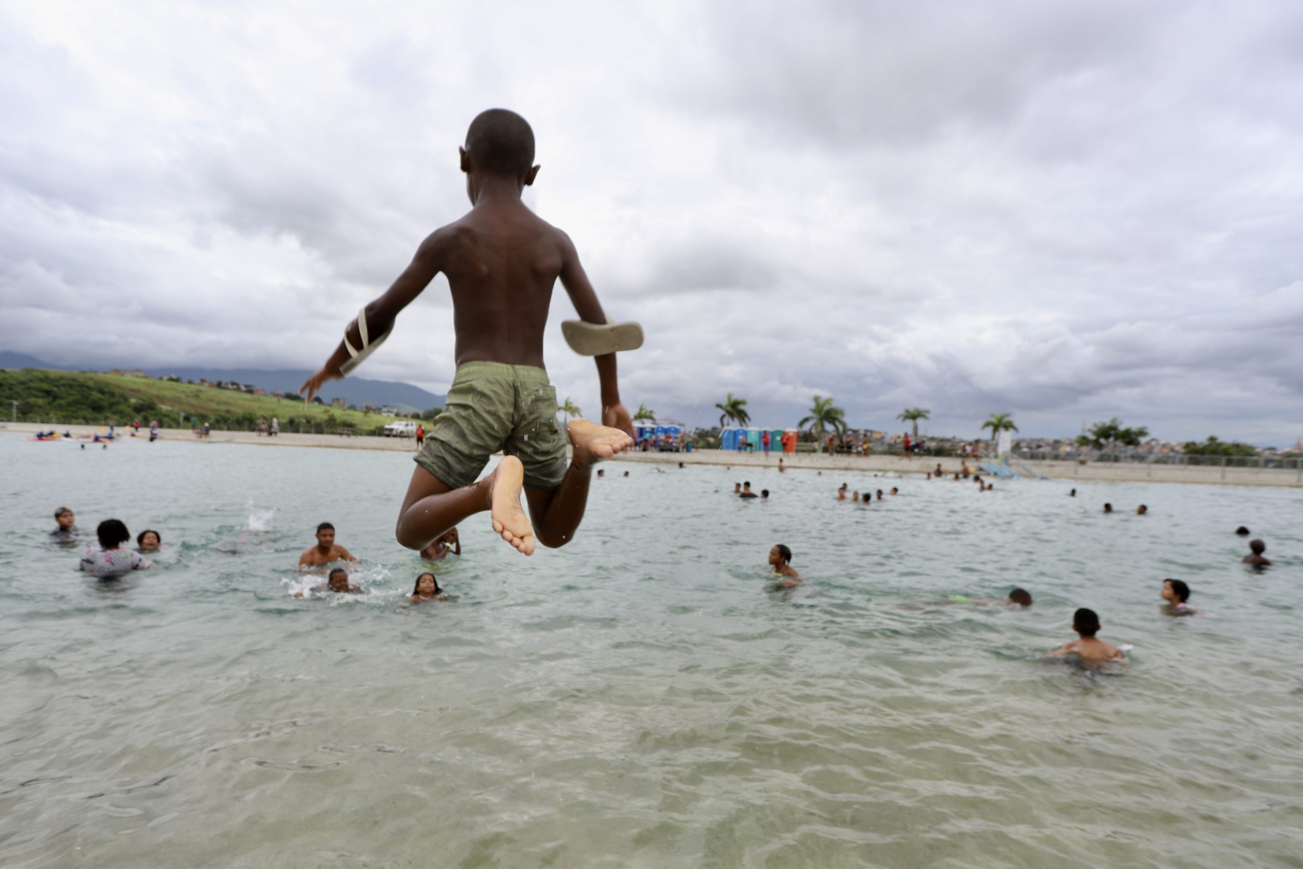 Prefeitura reabre ao público piscina do Parque Radical de Deodoro