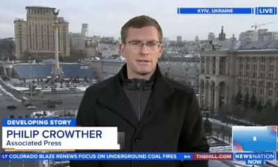 Repórter poliglota Philip Crowther