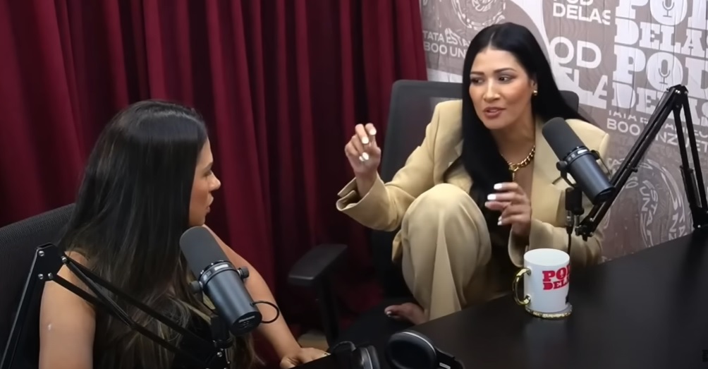 Simone e Simaria em entrevista a podcast