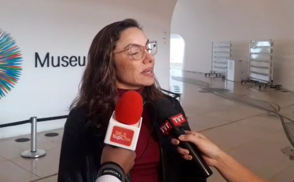 Secretária Municipal de Assistência Social