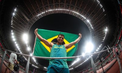 Thiago Braz levou a medalha de bronze em Tóquio