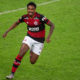 Recuperado de lesão, Vitinho pode ser a novidade na lista de relacionados do Flamengo