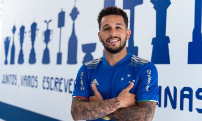 Cruzeiro anuncia a contratação de Wellington Nem