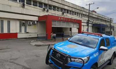 Viatura da Polícia militar no Hospital Getúlio Vargas