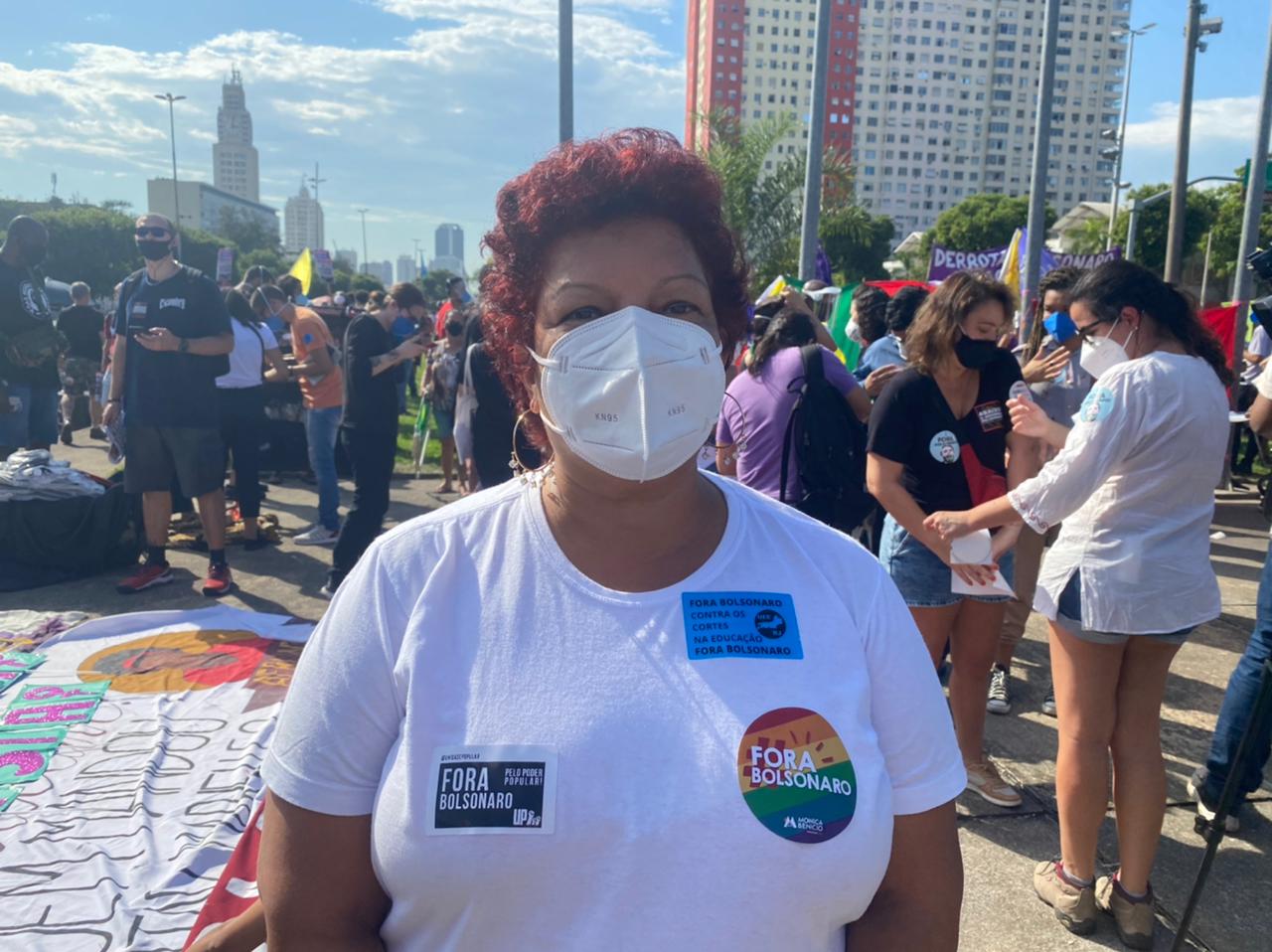 Manifestantes contra o Bolsonaro no Centro do Rio (Foto: Tatiana Campbell/ Divulgação: Super Rádio Tupi)