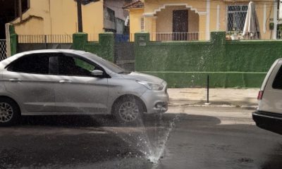 Vazamento de água em Bento Ribeiro