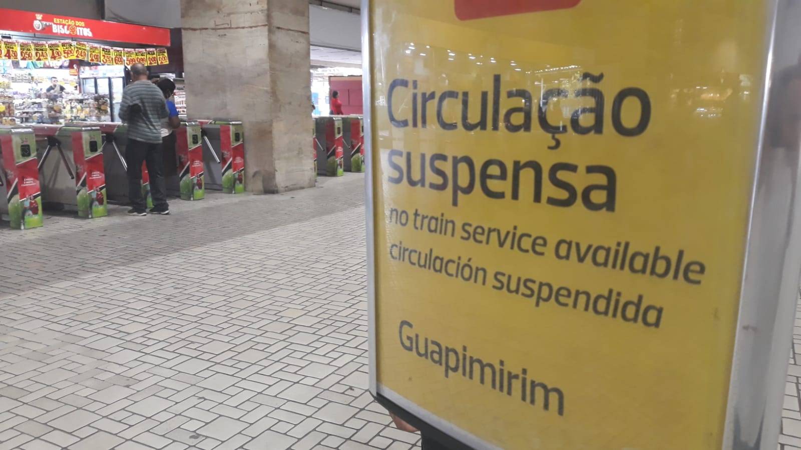 Circulação de trens interrompida