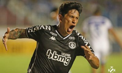 Vasco vence o Confiança por 2 a 1, em Sergipe, e entra no G-6 da Série B