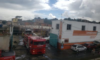Incêndio atinge distribuidora de gás na Baixada Fluminense