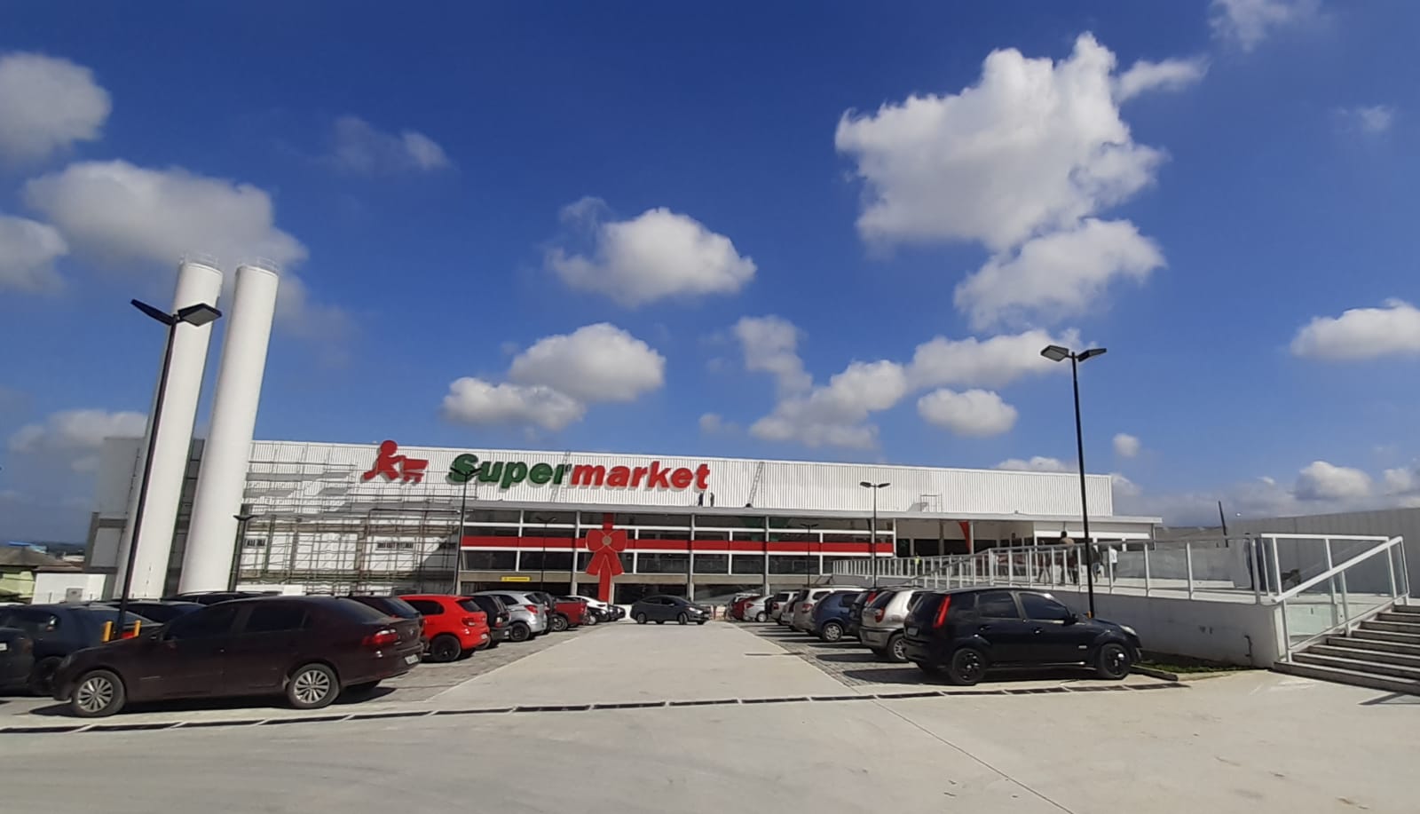 Supermercado Supermarket é inaugurado em Queimados, na Baixada Fluminense