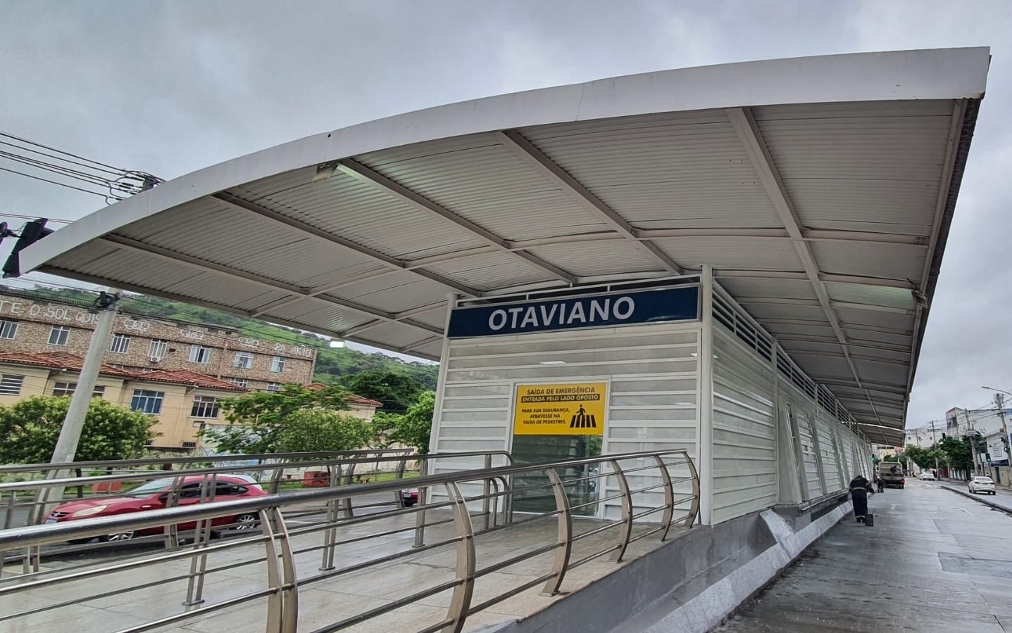 estação Otaviano, em Madureira