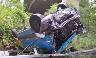 acidente van linha vermelha