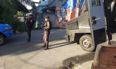 Operação da Polícia Militar em Duque de Caxias