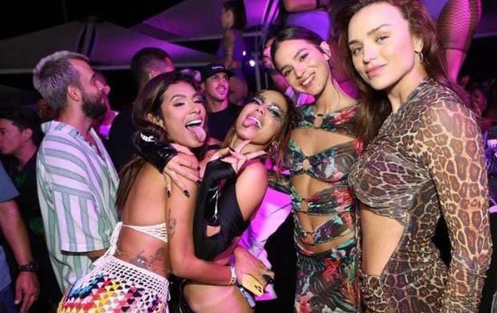 Anitta, Bruna Marquezine, Rafa Kalimann e Pocah