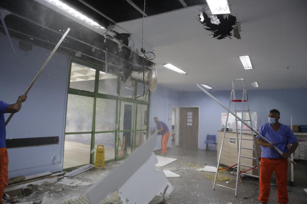 Obra no Hospital de Saracuruna