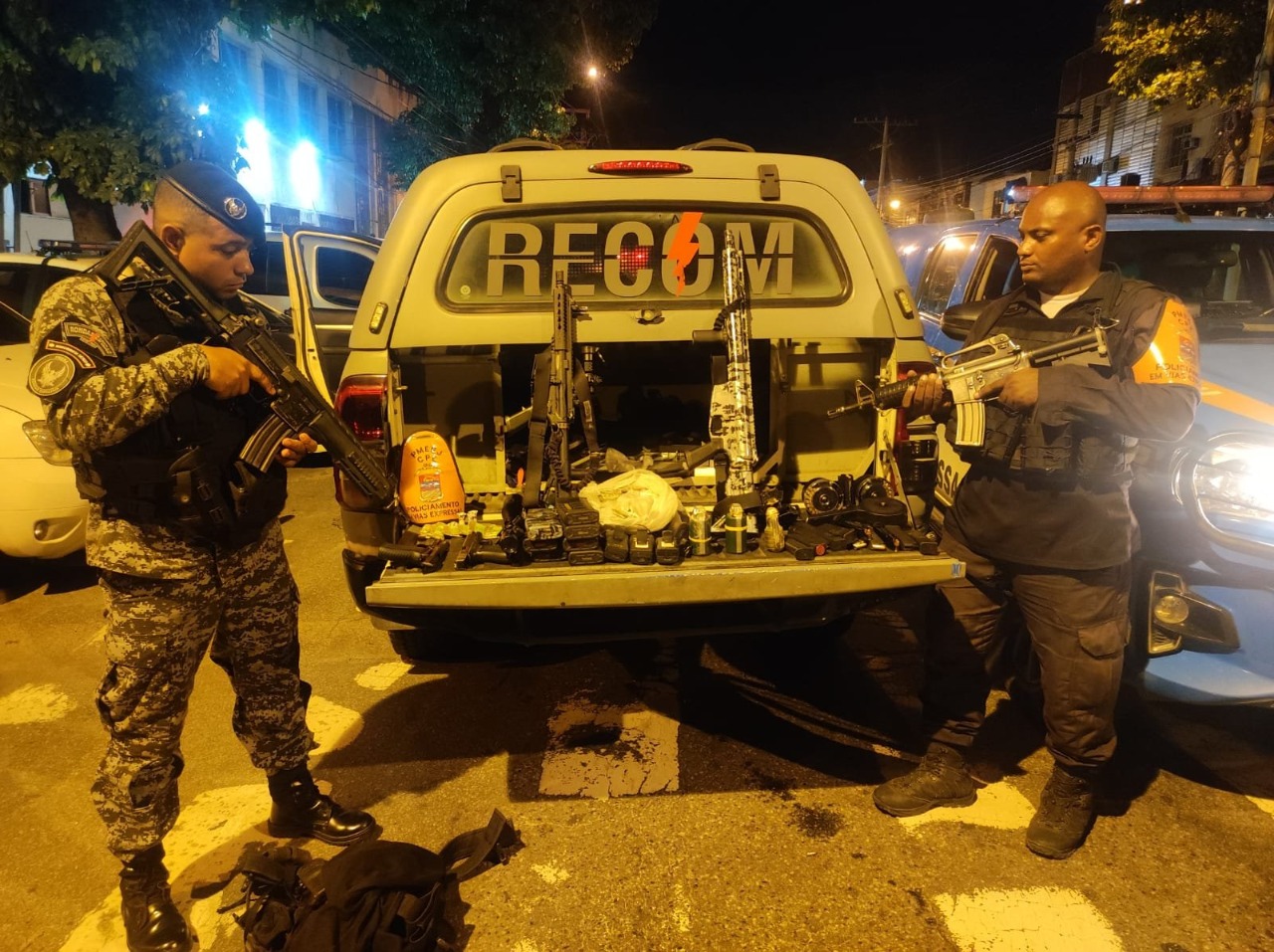 Apreensão feita pela PMERJ na linha vermelha