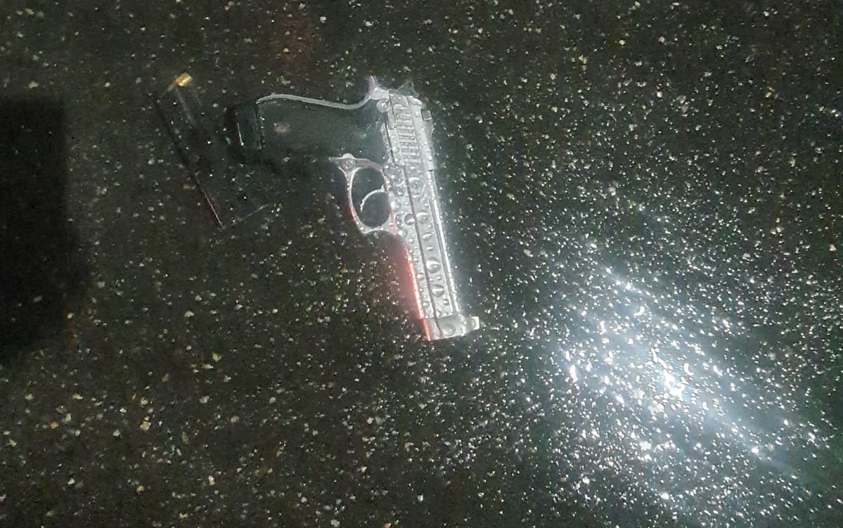 Policial militar é baleado na linha Vermelha