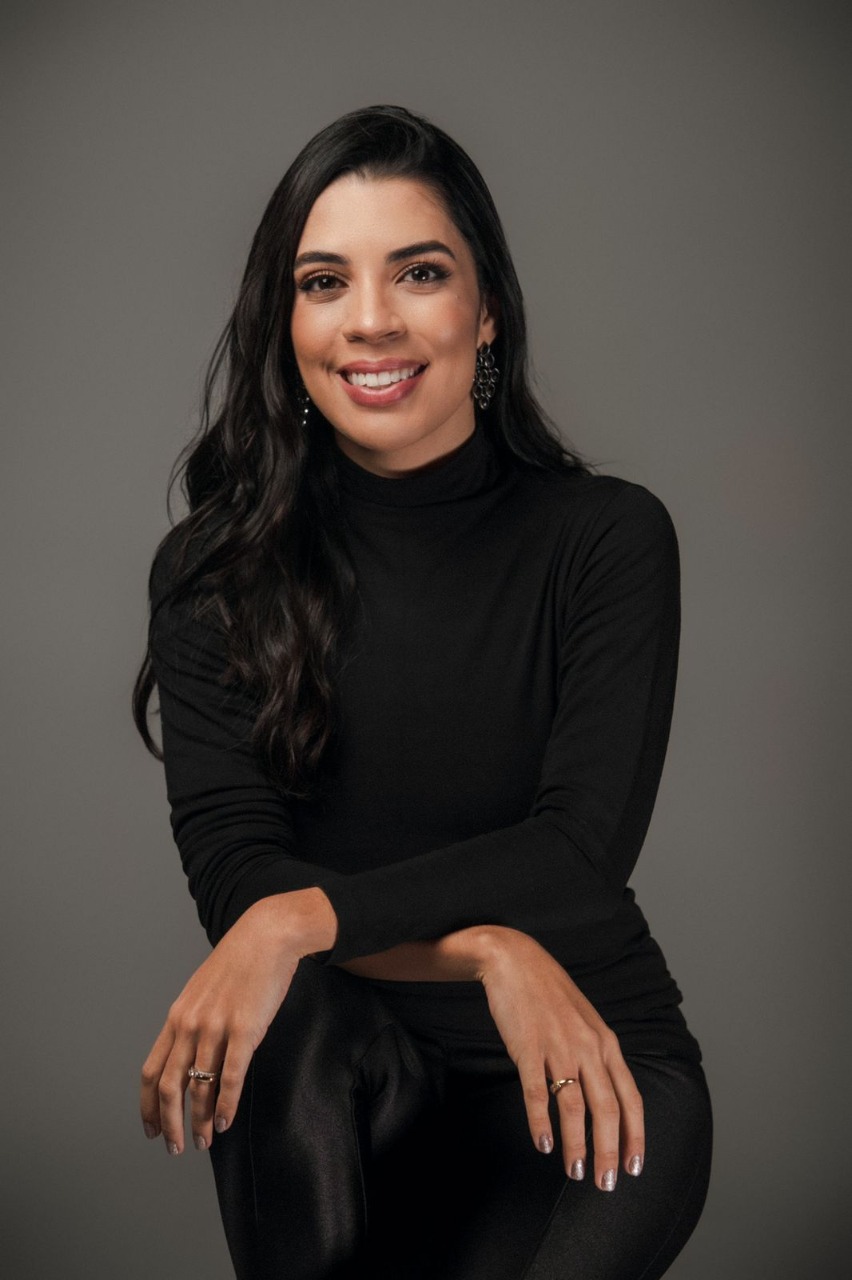 Dra. Marcella Rodrigues,