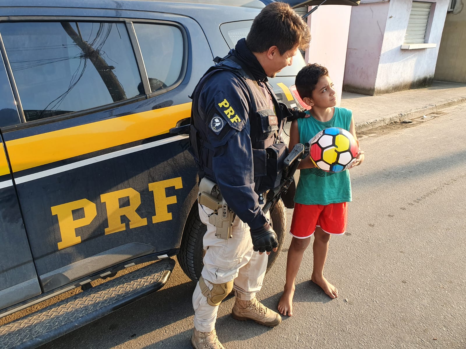 Operação da PRF na Furquim Mendes