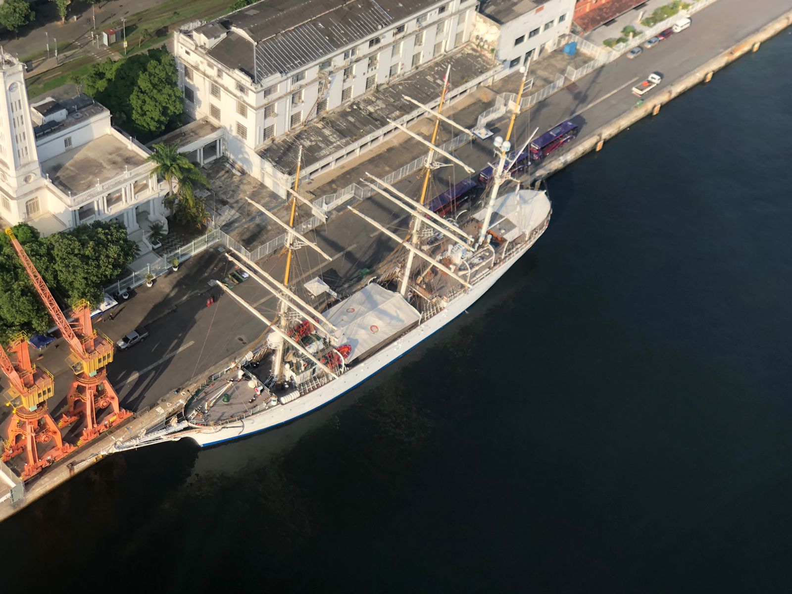 Veleiro norueguês no porto do Rio