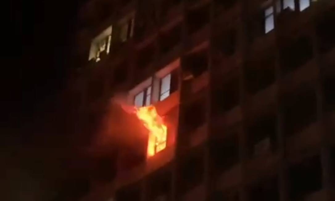 Incêndio atinge Hospital do Fundão