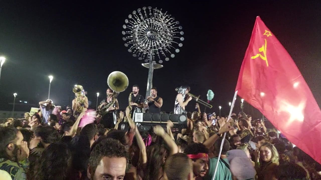 Bloco de rua na Praça XV